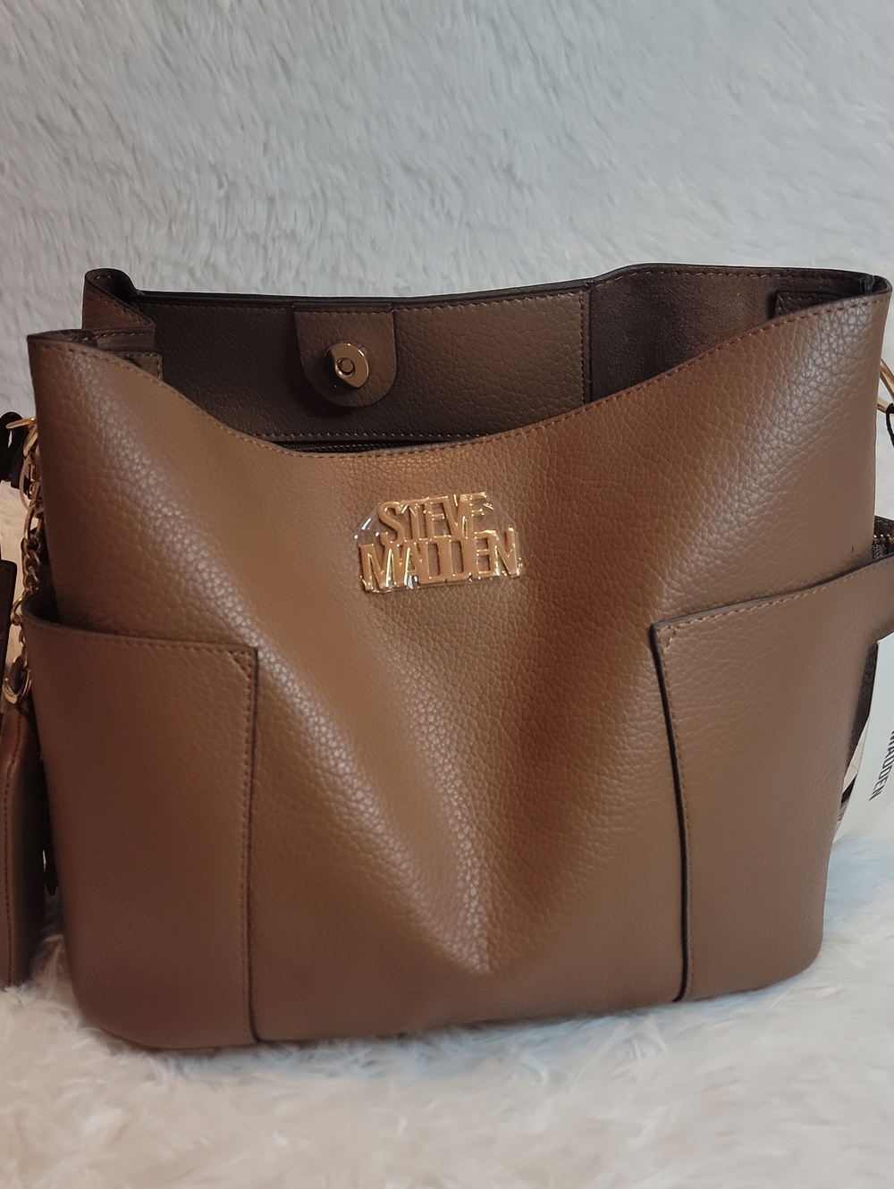 NWT Steve Madden Brown Shoulder Hobo Tote in Nutshell.